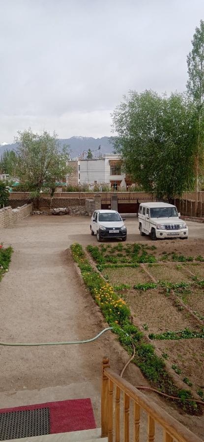 Lhardak Home Stay Лех Экстерьер фото